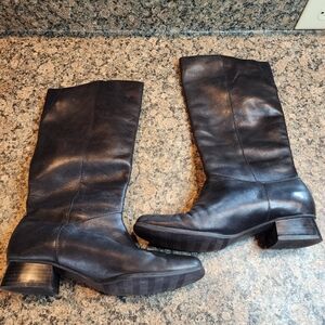 Croft & Barrow Knee-High Boots, Size 7.5